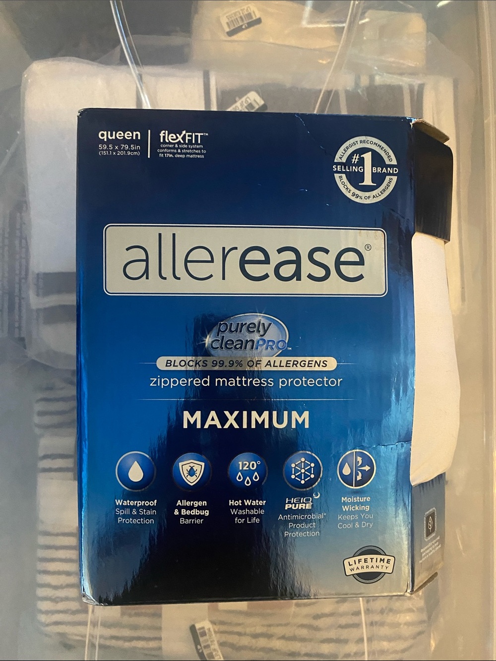 Allerease Maximum Zippered Mattress Protector in Blue